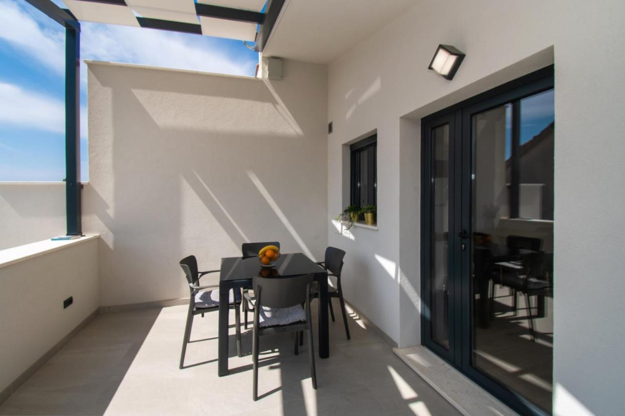 Apartmani Monika Žaborić Exterior foto