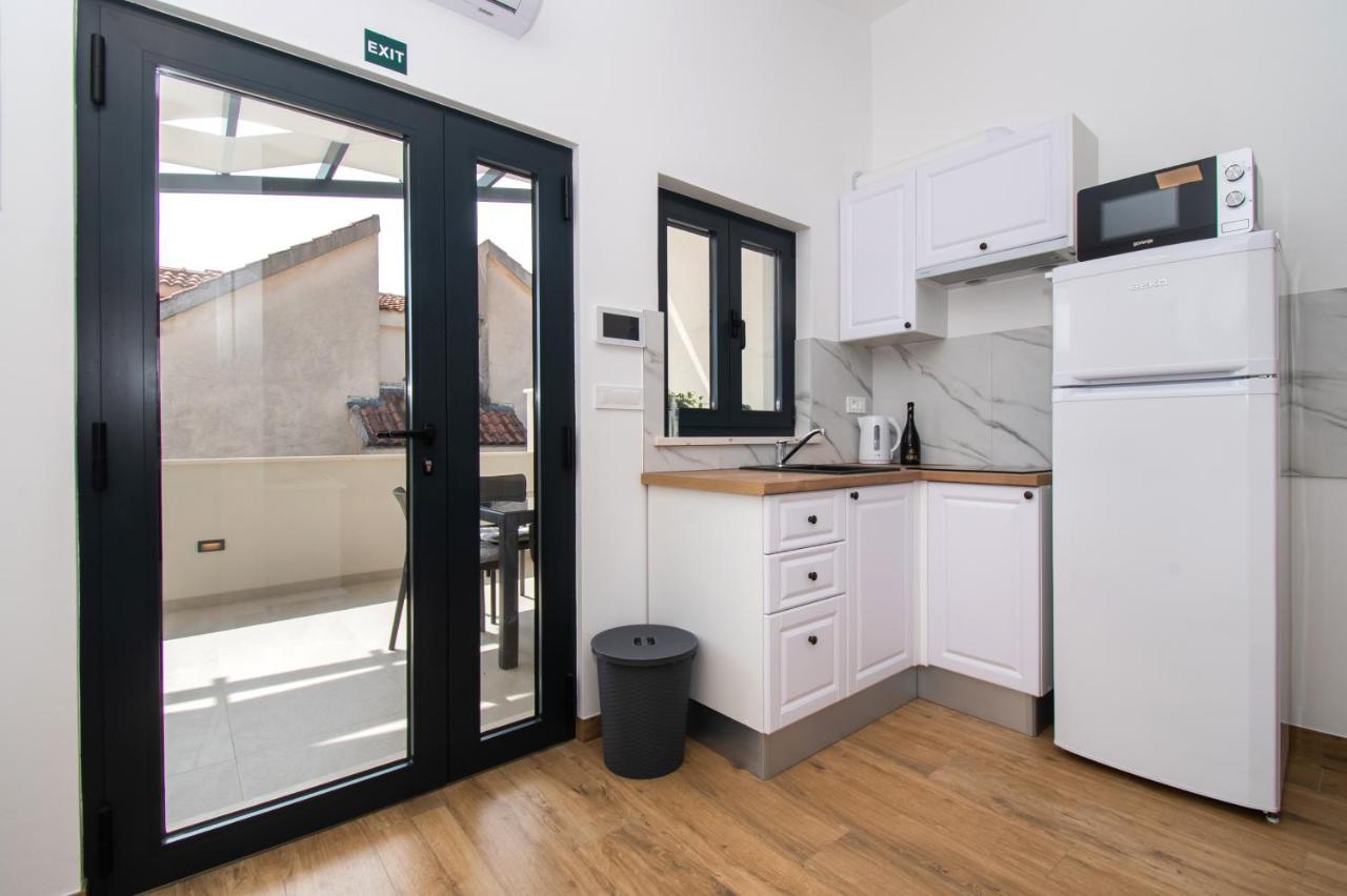 Apartmani Monika Žaborić Exterior foto