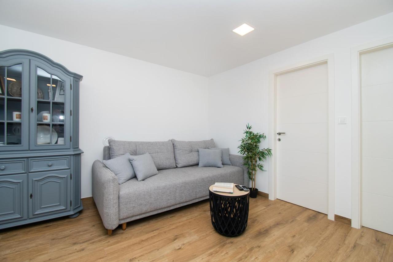Apartmani Monika Žaborić Exterior foto