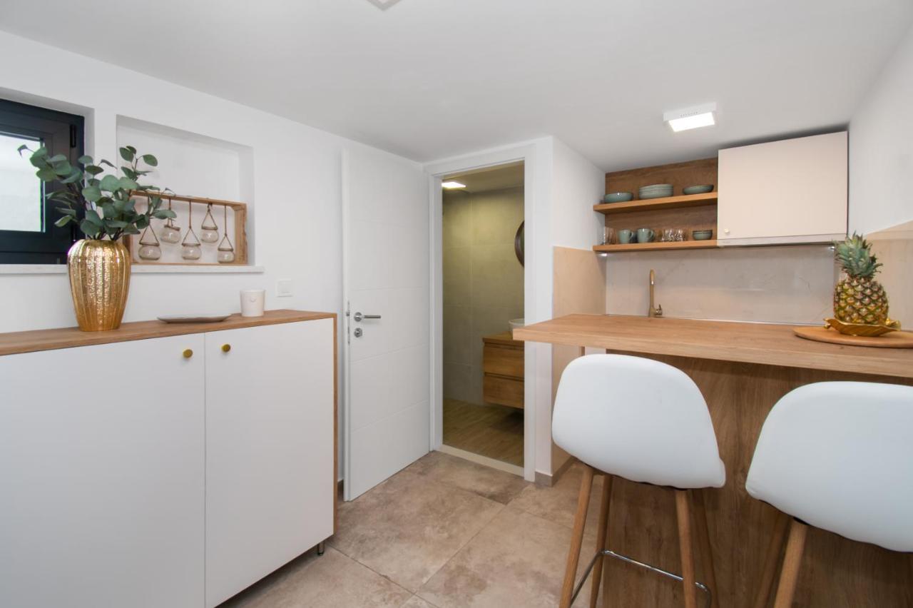 Apartmani Monika Žaborić Exterior foto