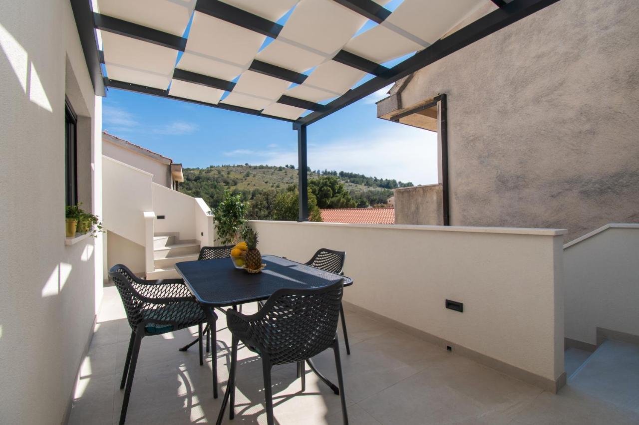 Apartmani Monika Žaborić Exterior foto